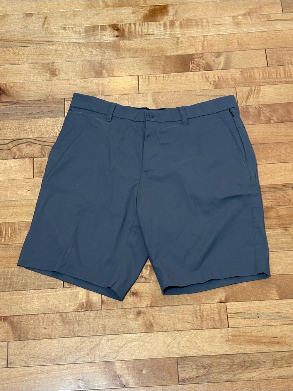 Tommy Hilfiger Men's Flat Front Shorts